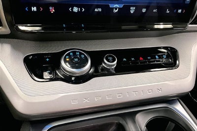 2025 Ford Expedition Active 4x4-Pano Roof-Adaptive Cruise-Htd Seats