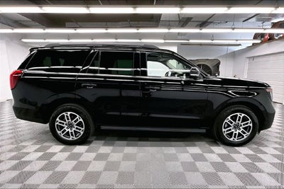 2025 Ford Expedition Active 4X4-Pano Roof-Adaptive Cruise-Htd Seats