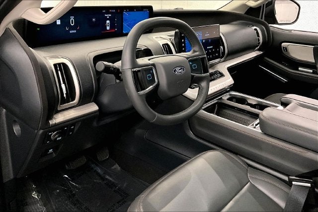 2025 Ford Expedition Active 4X4-Pano Roof-Adaptive Cruise-Htd Seats