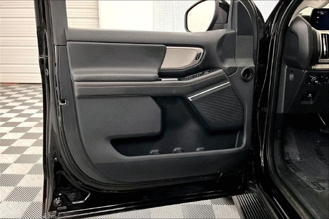 2025 Ford Expedition Active 4X4-Pano Roof-Adaptive Cruise-Htd Seats
