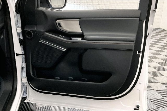 2025 Ford Expedition Active 4x4-Pano Roof-Adaptive Cruise-Htd Seats