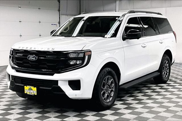 2025 Ford Expedition Active 4x4 - Adaptive Cruise - Blind Spot Detection
