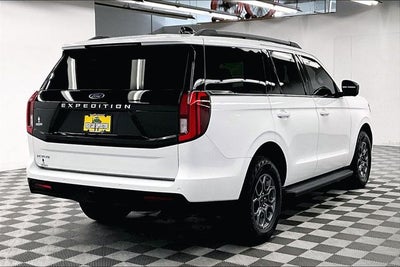 2025 Ford Expedition Active 4x4 - Adaptive Cruise - Blind Spot Detection