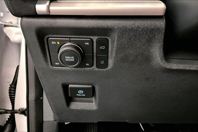 2025 Ford Expedition Active 4x4 - Adaptive Cruise - Blind Spot Detection