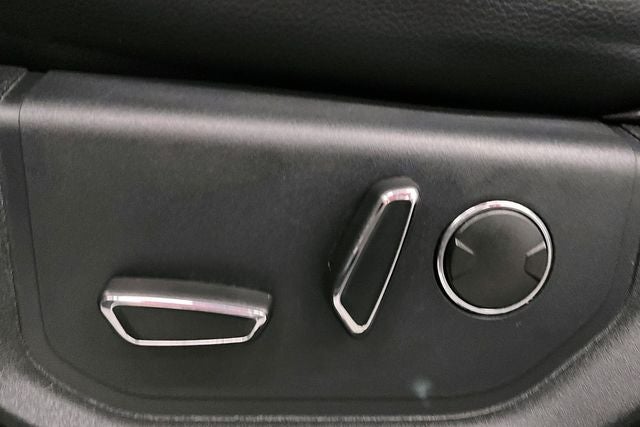 2019 Ford Expedition XLT 4x4 - 3rd Row Seating - Apple CarPlay/Android Auto