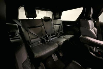 2025 Ford Expedition Platinum 4x4-Pano Roof-Htd/Cooled Leather-22'' Wheels