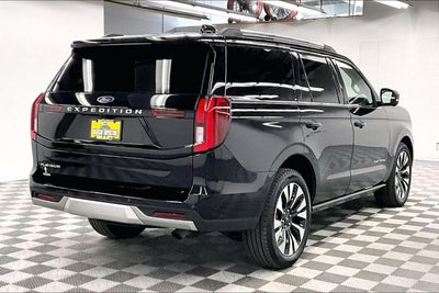 2025 Ford Expedition Platinum 4x4-Pano Roof-Adaptive Cruise-22'' Wheels