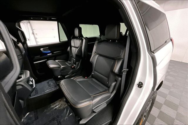2025 Ford Expedition Tremor 4x4 - Pano Roof - Htd/Cooled Leather