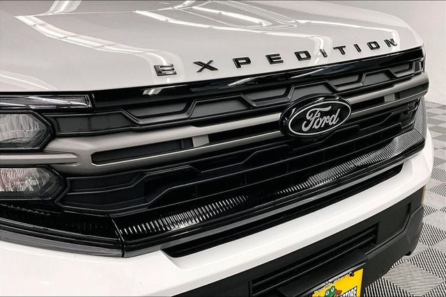 2025 Ford Expedition Tremor 4x4 - Pano Roof - Htd/Cooled Leather
