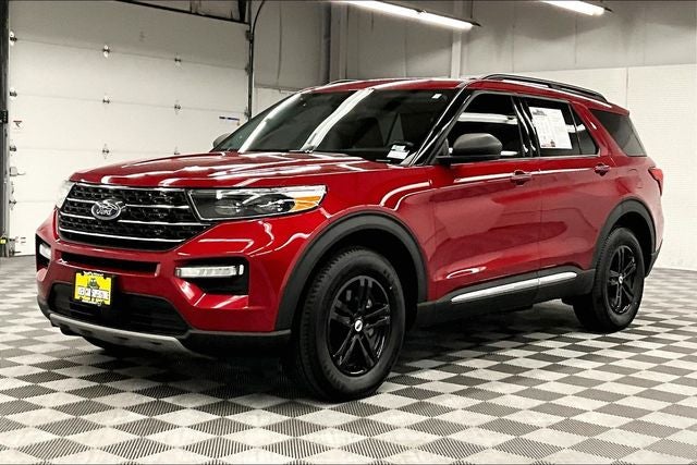 2022 Ford Explorer XLT 4x4 - Pano Roof - Adaptive Cruise - Htd Seats