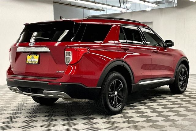 2022 Ford Explorer XLT 4x4 - Pano Roof - Adaptive Cruise - Htd Seats