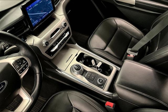 2022 Ford Explorer XLT 4x4 - Pano Roof - Adaptive Cruise - Htd Seats