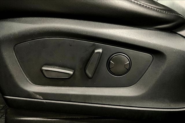 2022 Ford Explorer XLT 4x4 - Pano Roof - Adaptive Cruise - Htd Seats