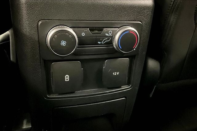 2022 Ford Explorer XLT 4x4 - Pano Roof - Adaptive Cruise - Htd Seats