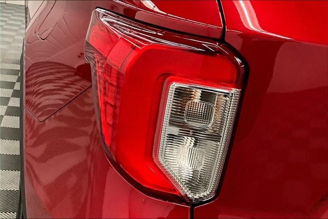 2022 Ford Explorer XLT 4x4 - Pano Roof - Adaptive Cruise - Htd Seats