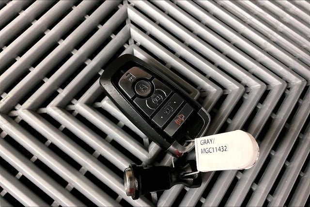 2021 Ford Explorer XLT 4x4 - Pano Roof - Adaptive Cruise - 20'' Wheels