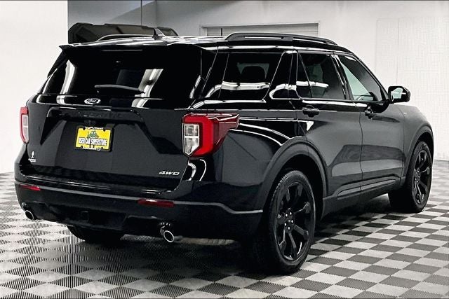 2023 Ford Explorer ST-Line