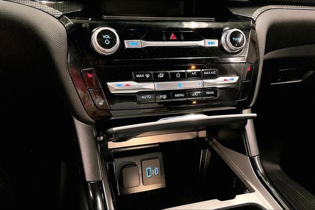 2023 Ford Explorer ST-Line 4x4-Pano Roof-Adaptive Cruise-Htd Seats