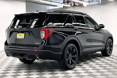 2024 Ford Explorer ST-Line