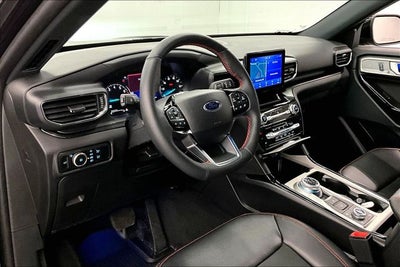 2024 Ford Explorer ST-Line