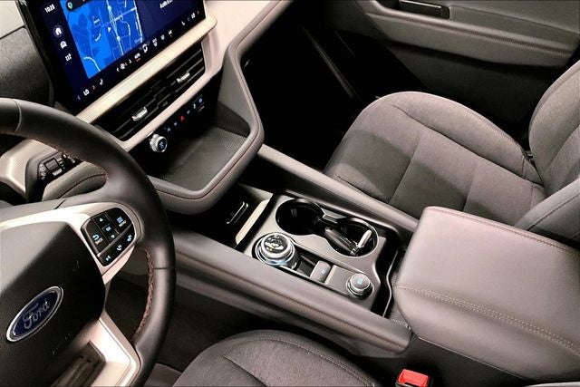 2025 Ford Explorer Active 4x4-Adaptive Cruise-Blind Spot Detection