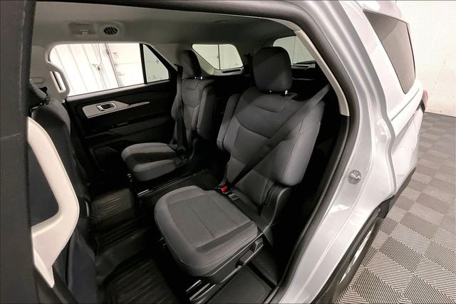 2025 Ford Explorer Active 4x4-Adaptive Cruise-Blind Spot Detection