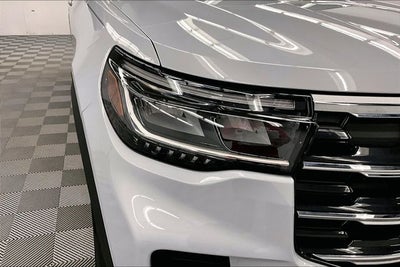2025 Ford Explorer Active 4x4-Adaptive Cruise-Blind Spot Detection