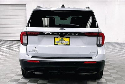 2025 Ford Explorer Active 4x4-Adaptive Cruise-Blind Spot Detection
