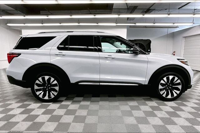 2025 Ford Explorer Platinum 4x4 - Pano Roof - Htd/Cooled Leather - 21'' Wheels