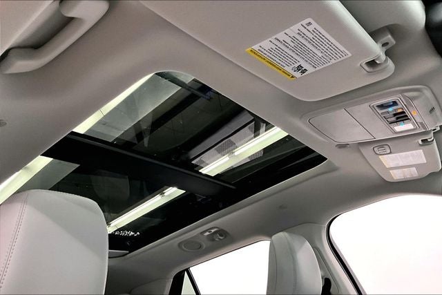 2025 Ford Explorer Platinum 4x4 - Pano Roof - Htd/Cooled Leather - 21'' Wheels