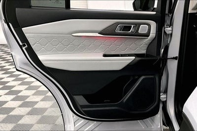 2025 Ford Explorer Platinum 4x4 - Pano Roof - Htd/Cooled Leather - 21'' Wheels