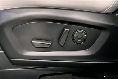 2025 Ford Explorer Platinum 4x4 - Pano Roof - Htd/Cooled Leather - 21'' Wheels