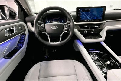 2025 Ford Explorer Platinum 4x4 - Pano Roof - Htd/Cooled Leather - 21'' Wheels