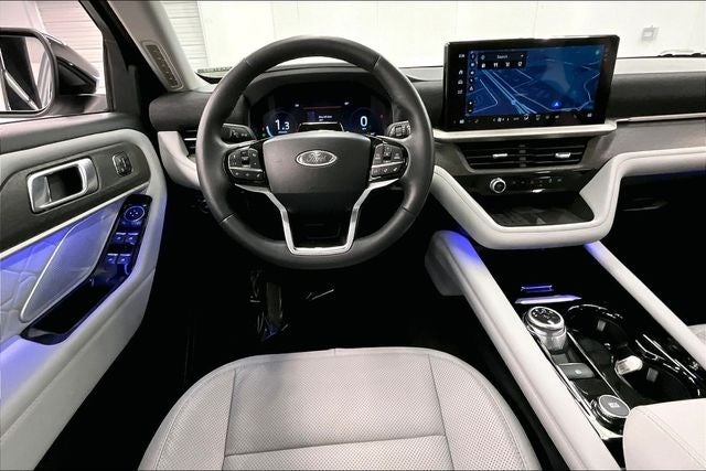 2025 Ford Explorer Platinum 4x4 - Pano Roof - Htd/Cooled Leather - 21'' Wheels