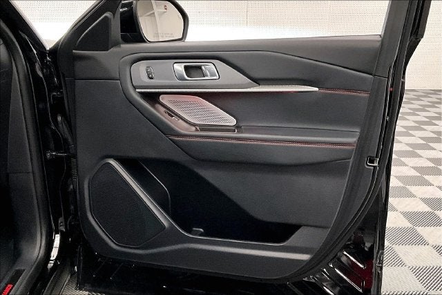 2025 Ford Explorer ST 4X4-Panoramic Roof-Heated/Cooled Seats