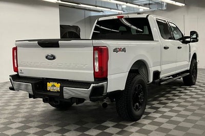 2023 Ford F-250SD XLT 4x4 - Apple CarPlay/Android Auto - 18'' Black Whee