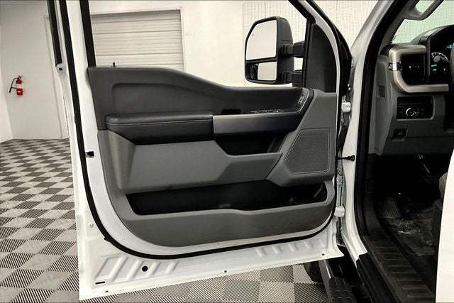 2023 Ford F-250SD XLT 4x4 - Apple CarPlay/Android Auto - 18'' Black Whee