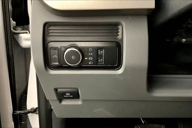 2023 Ford F-250SD XLT 4x4 - Apple CarPlay/Android Auto - 18'' Black Whee