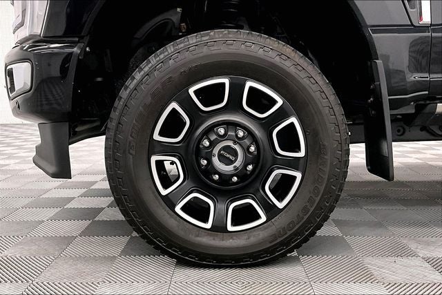 2023 Ford F-250SD Platinum