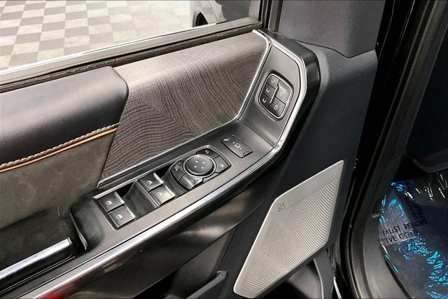 2024 Ford F-250SD Platinum 4x4-Diesel-Pano Roof-Htd/Cooled Massaging Leather