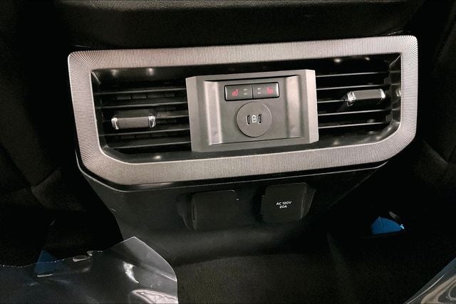2024 Ford F-250SD Platinum 4x4-Diesel-Pano Roof-Htd/Cooled Massaging Leather