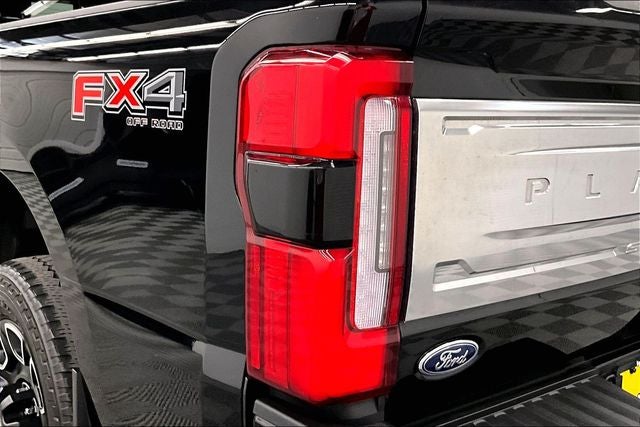 2024 Ford F-250SD Platinum 4x4-Diesel-Pano Roof-Htd/Cooled Massaging Leather