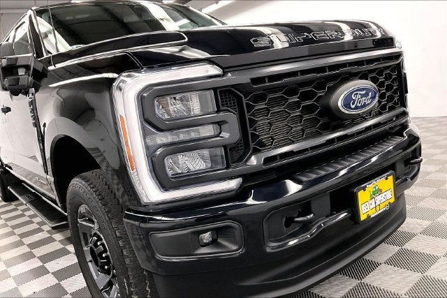 2023 Ford F-250SD XLT 4x4-Diesel-Htd Seats-Blind Spot Monitor