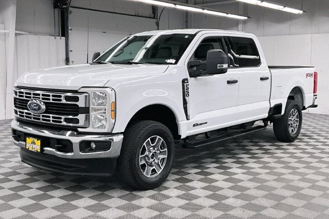 2025 Ford F-250SD XLT 4x4-Diesel-Apple CarPlay/Android Auto-Rear Camera