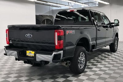 2023 Ford F-250SD Lariat 4x4 - Diesel - Ultimate Pkg - Pano Roof - Htd/Cool