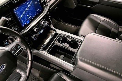 2023 Ford F-250SD Lariat 4x4 - Diesel - Ultimate Pkg - Pano Roof - Htd/Cool