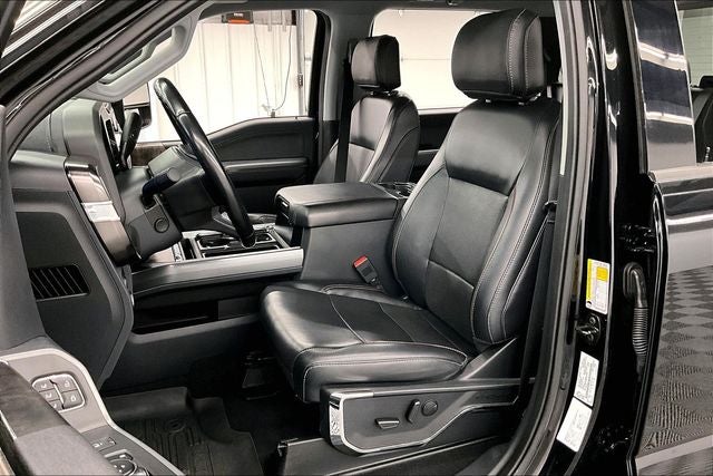 2023 Ford F-250SD Lariat 4x4 - Diesel - Ultimate Pkg - Pano Roof - Htd/Cool