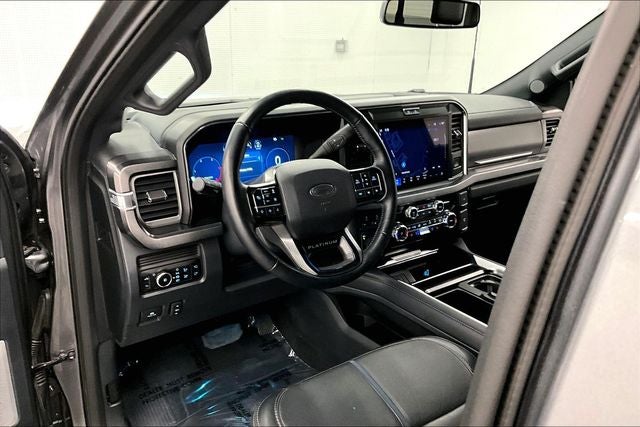 2025 Ford F-250SD Platinum 4x4-Diesel-Tremor Off-Road Pkg-Pano Roof