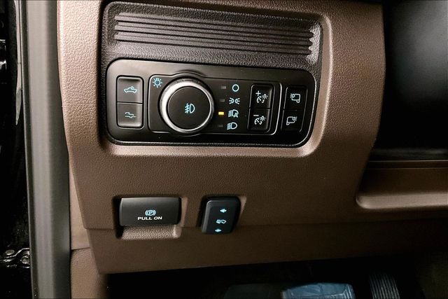 2026 Ford F-250SD King Ranch 4x4 - Diesel - Pano Roof - Htd/Cooled Leather