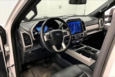 2022 Ford F-350SD Lariat 4x4-Htd/Cooled Leather-Blind Spot Detection